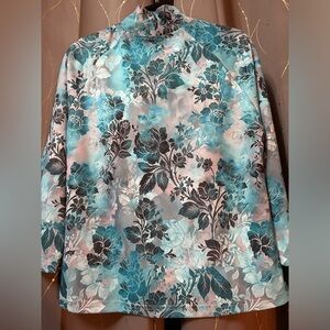 Floral Blue and White Women's Top